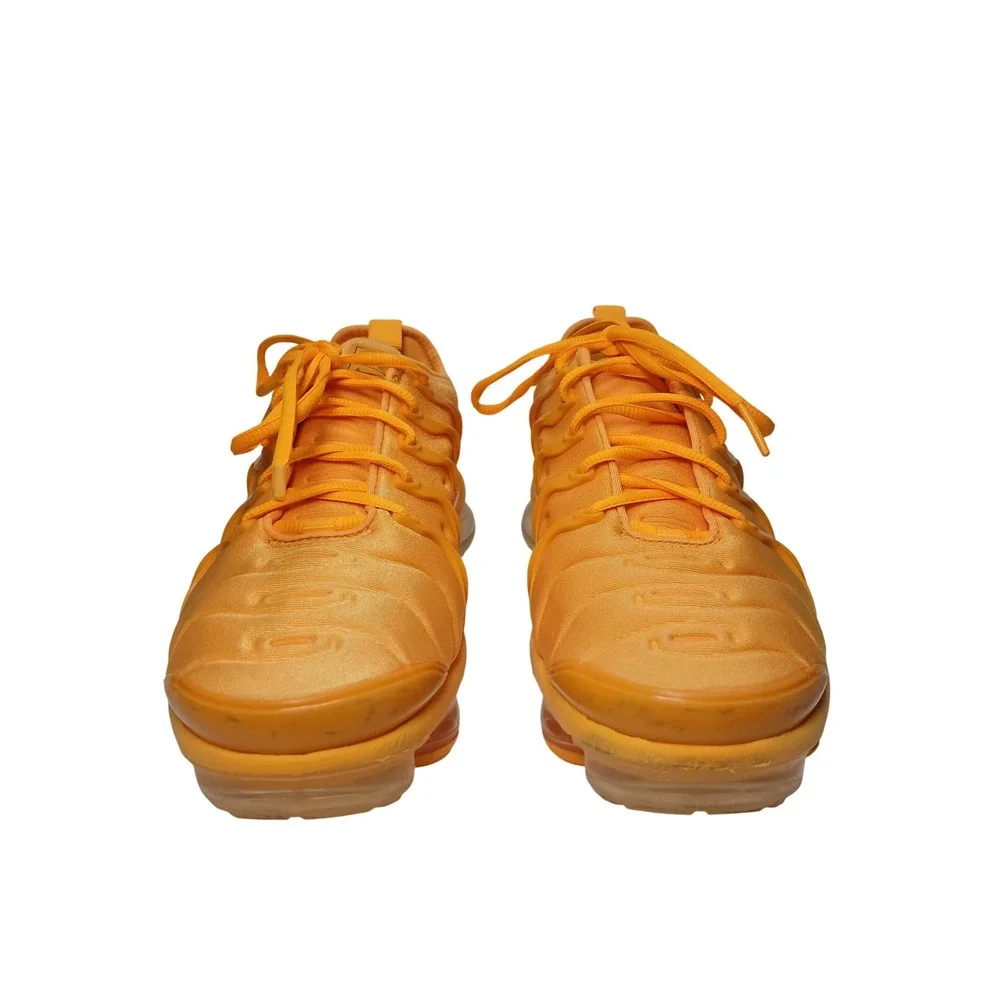 Nike Air VaporMax Plus Women 7.5 Egg Yolk Orange CW7011-800 Low Top Sneakers